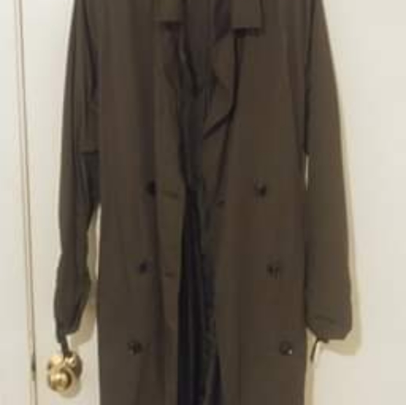 Coat - Picture 4 of 5